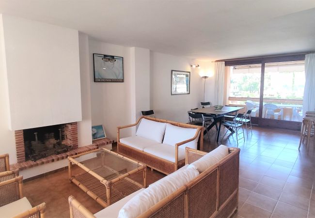 Apartamento en Pals - 412 * GM 1 I-3 - 004100