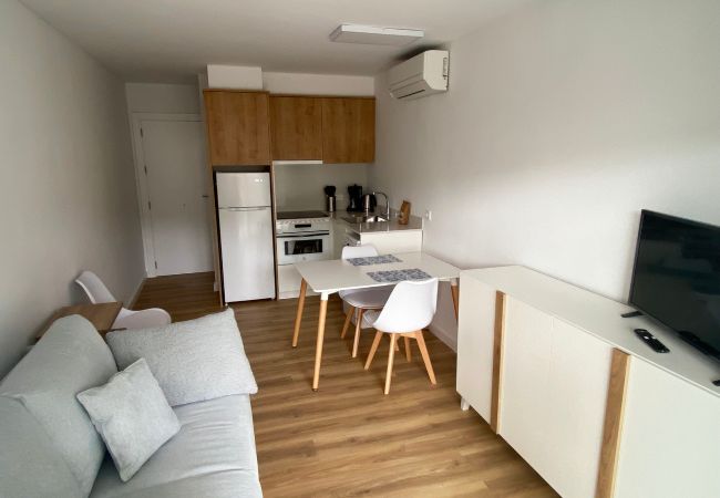 Estudio en Pals - 502 - MP 1º 2ª - 006000