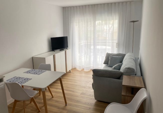 Estudio en Pals - 504 - MP 2º 2ª - 006000