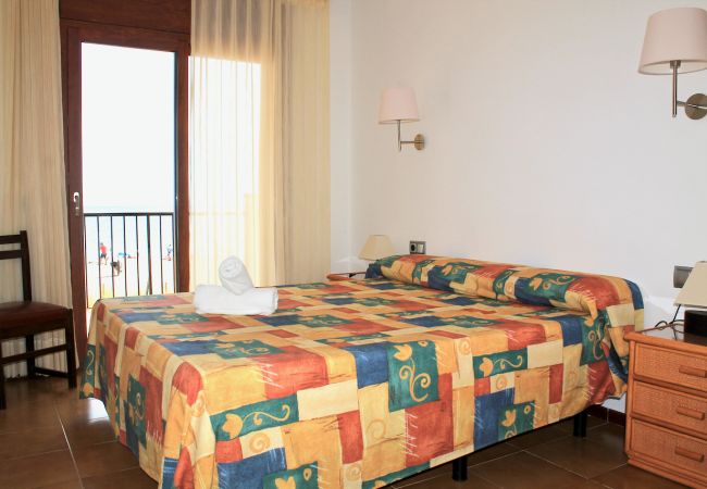 Apartament en Pals - 317 - DUNES E-4 - 003000